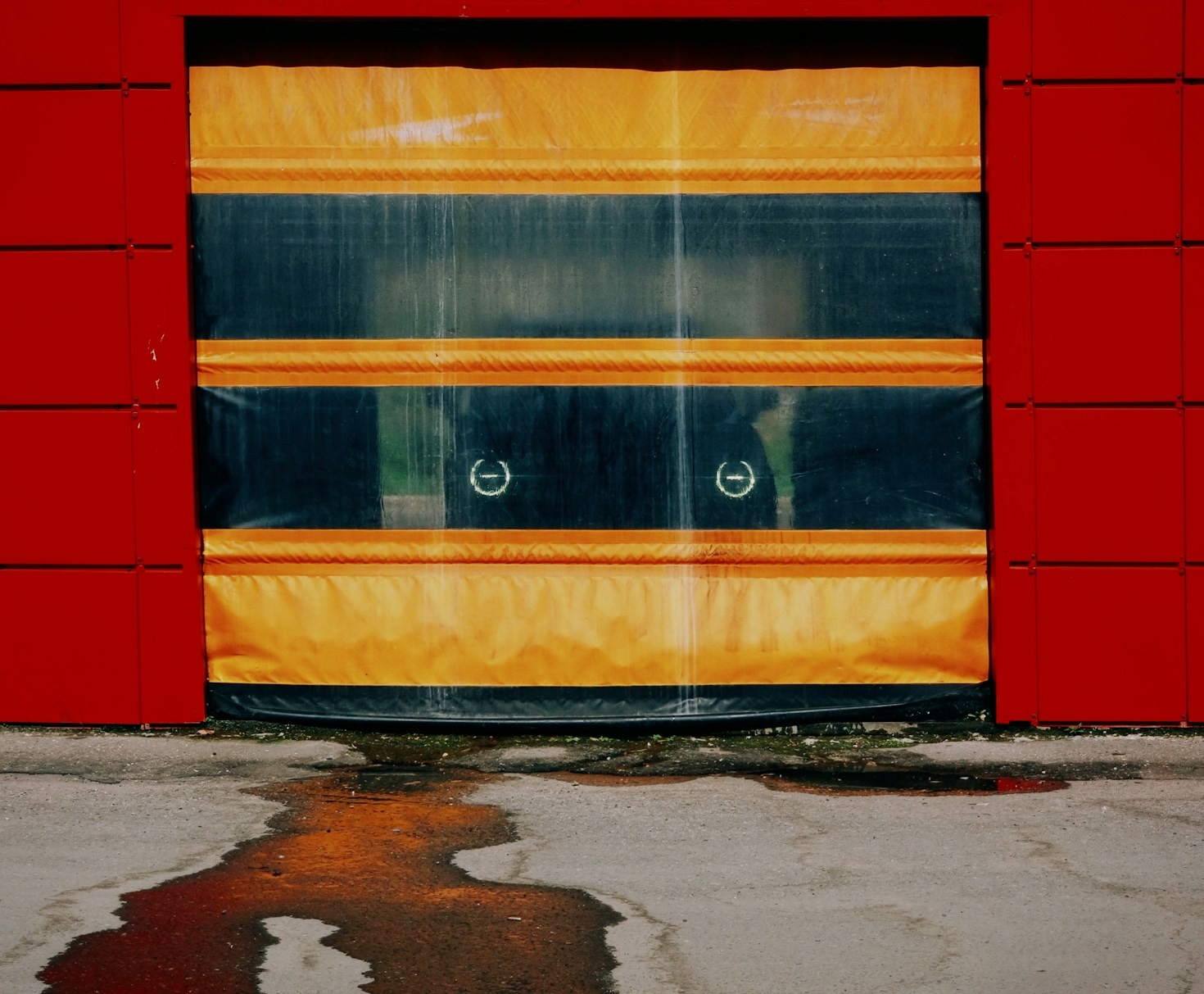 Why Automatic Garage Doors Are a Game-Changer for Your Home